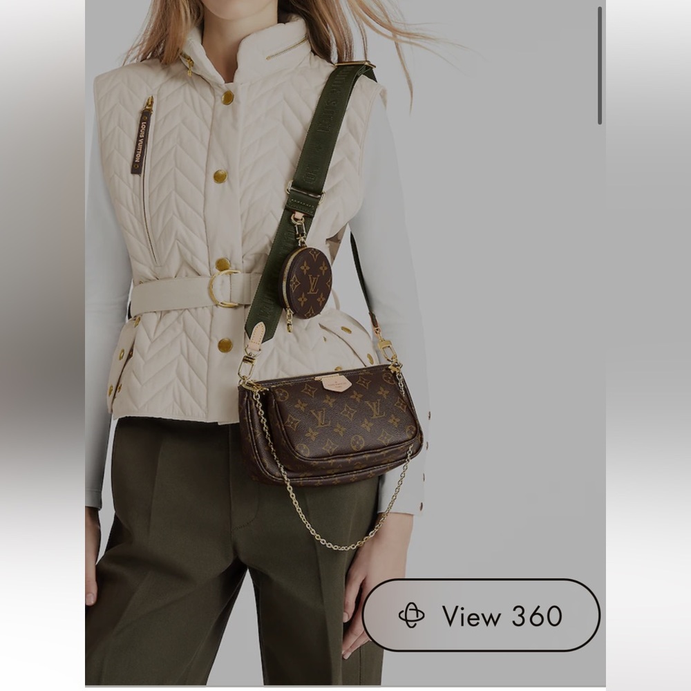 Louis Vuitton Multi Pochette Accessoires never worn. In box. Genuine